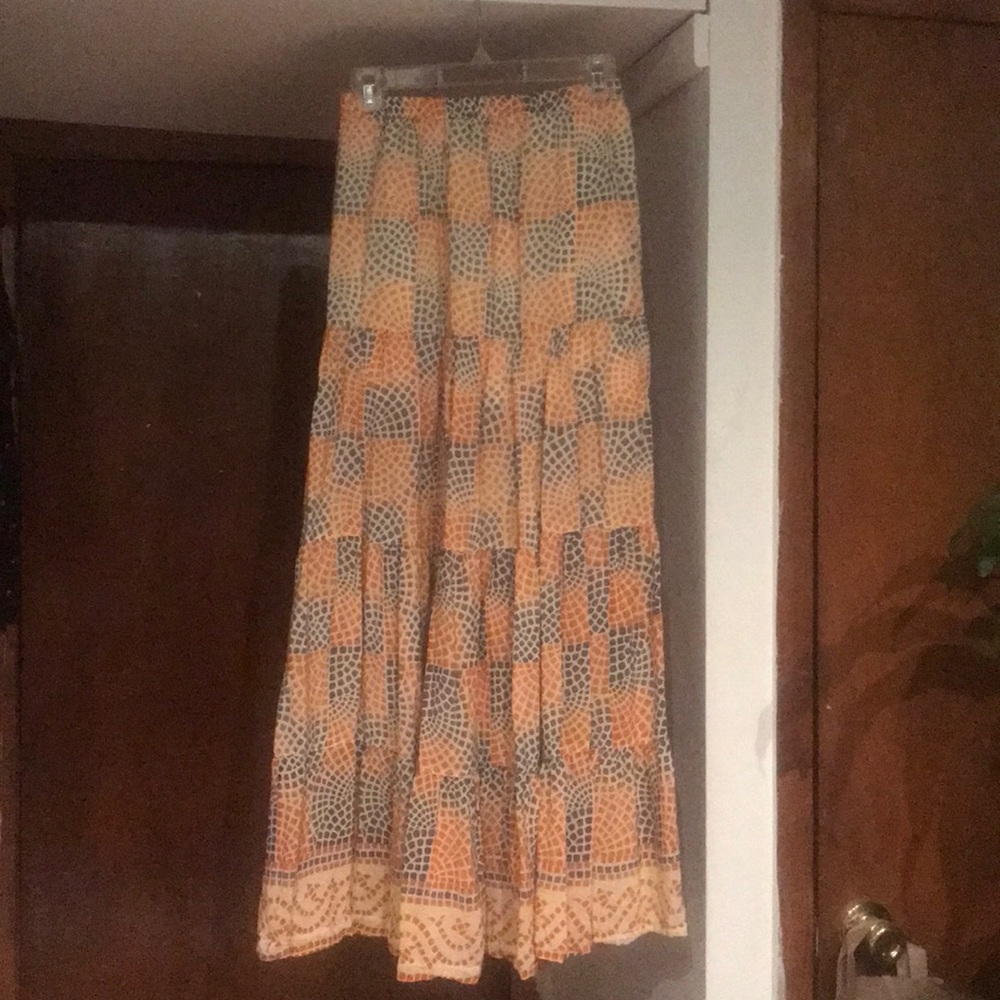 Pretty, summery, light maxi skirt